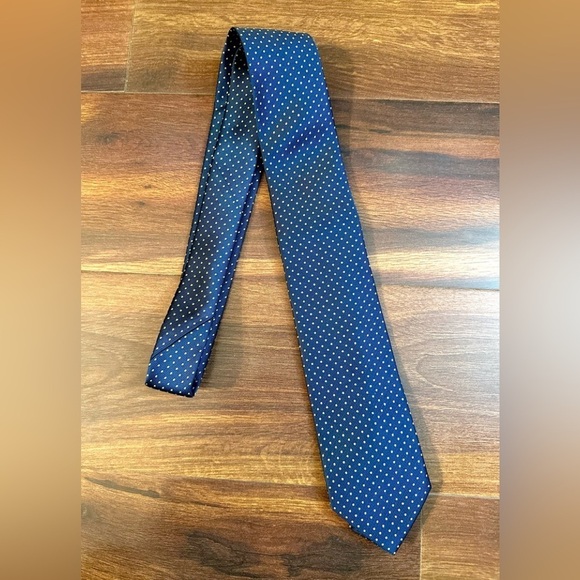 NAUTICA Navy Blue Necktie - Picture 2 of 7